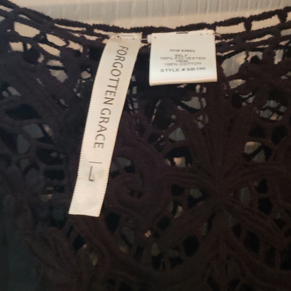 Blouse - Picture 2 of 2